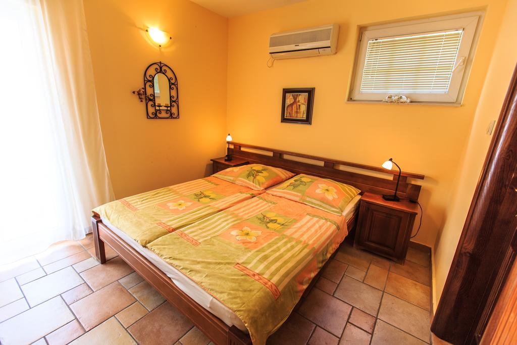 Damonte - Apartments And Rooms Budva Zewnętrze zdjęcie